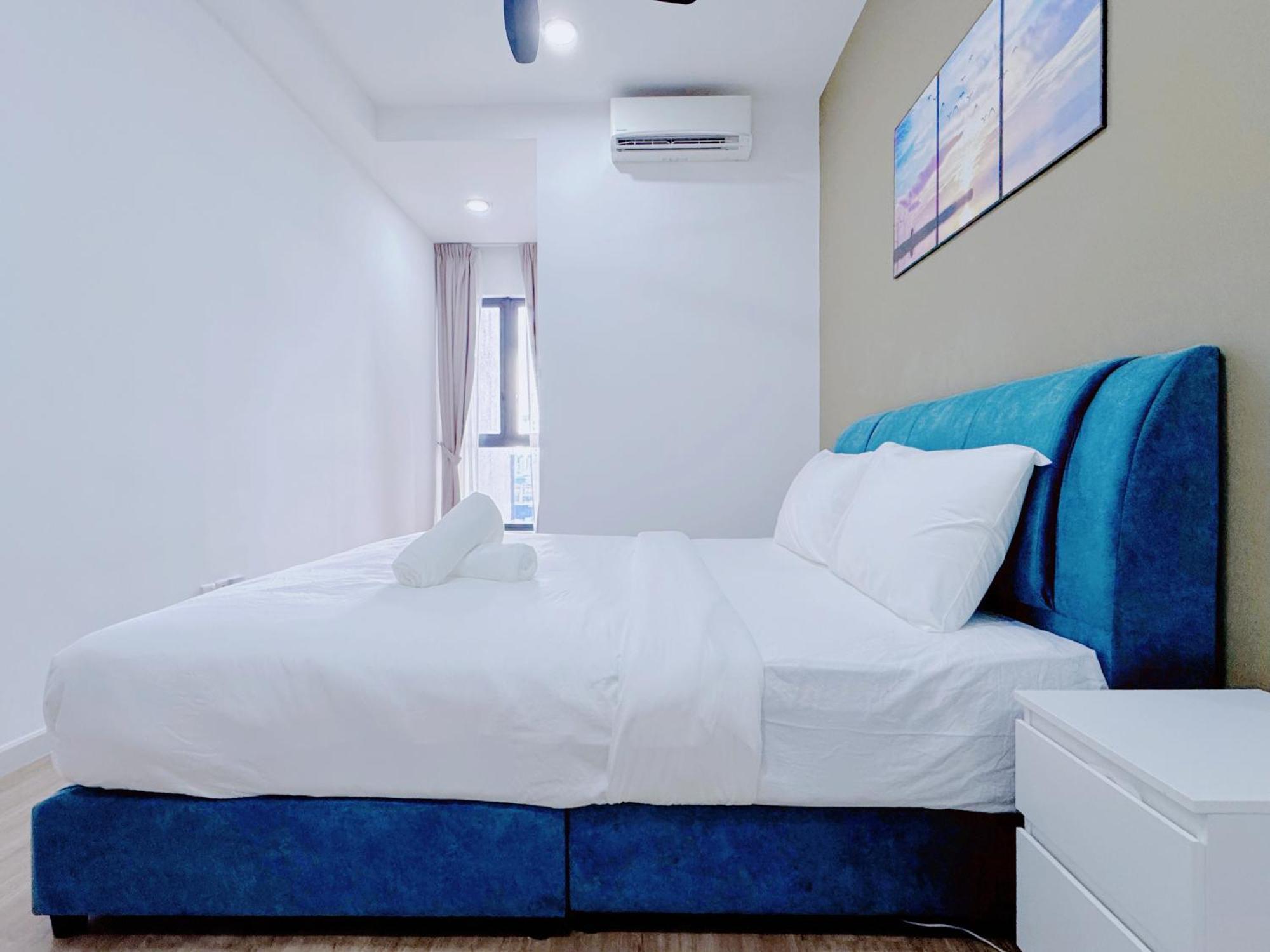 Sunway Velo Kl 2br By Whome Apartemen