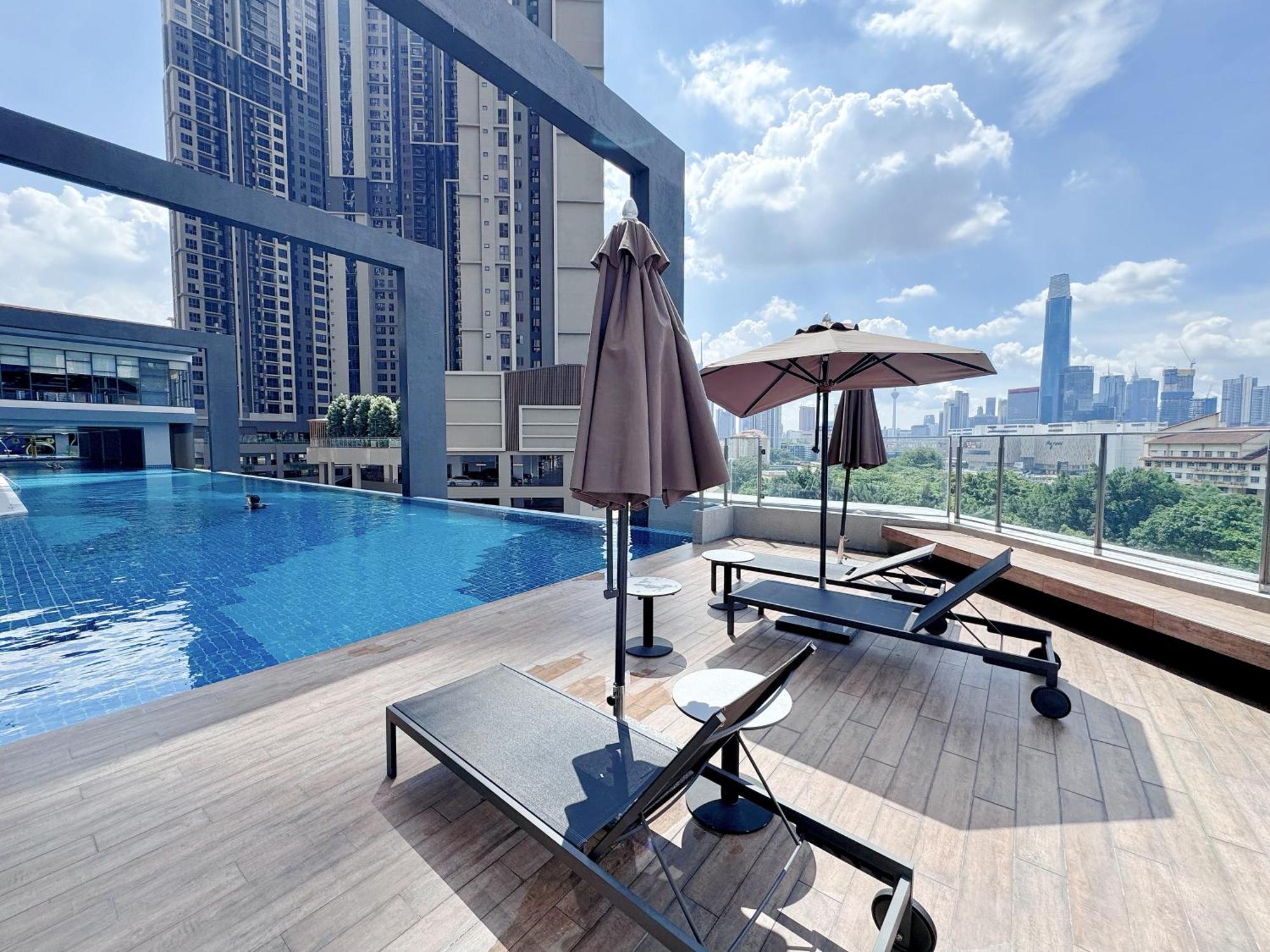 Sunway Velo Kl 2br By Whome Apartment *