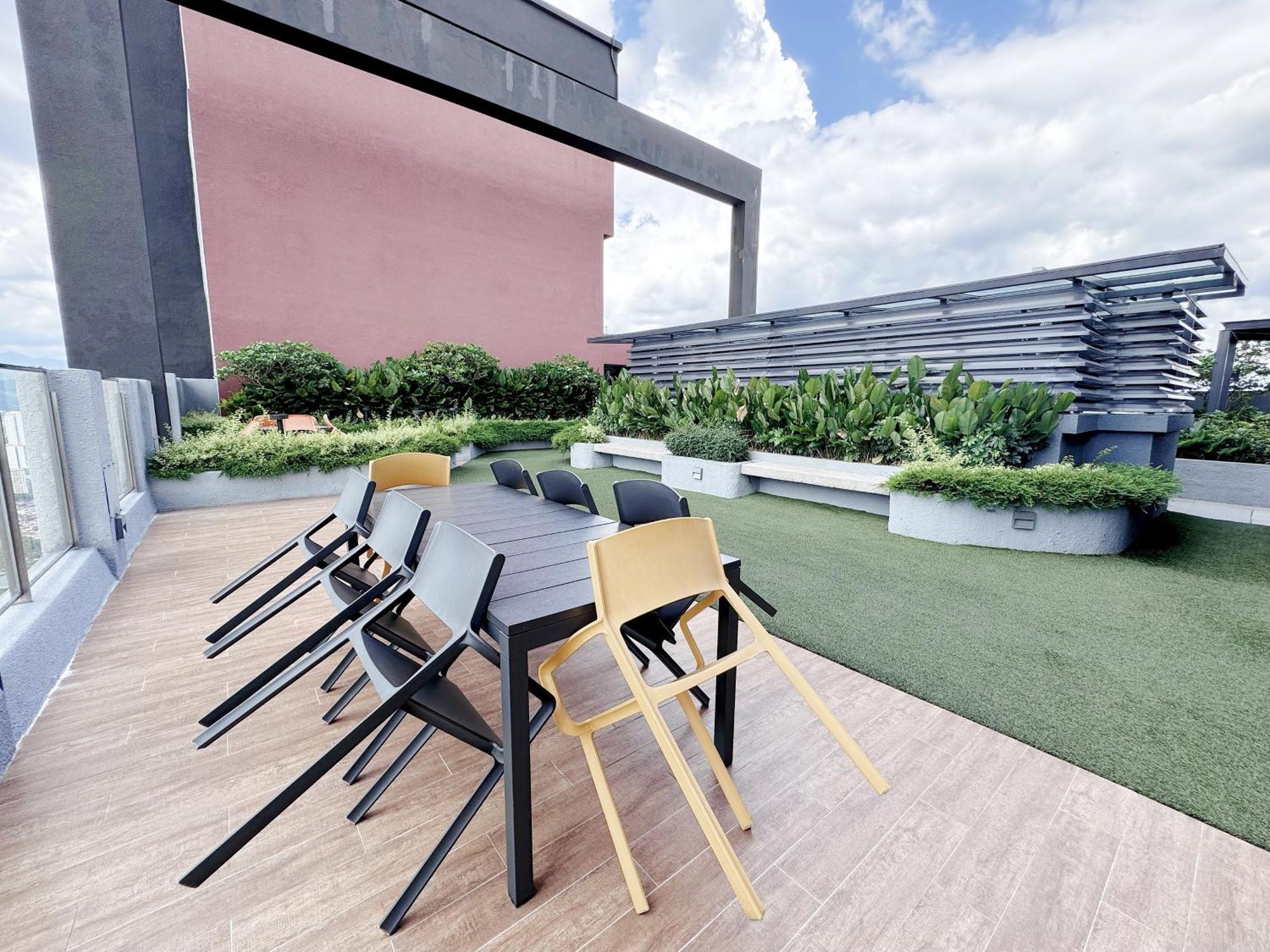 Pangsapuri Sunway Velo Kl 2br By Whome *