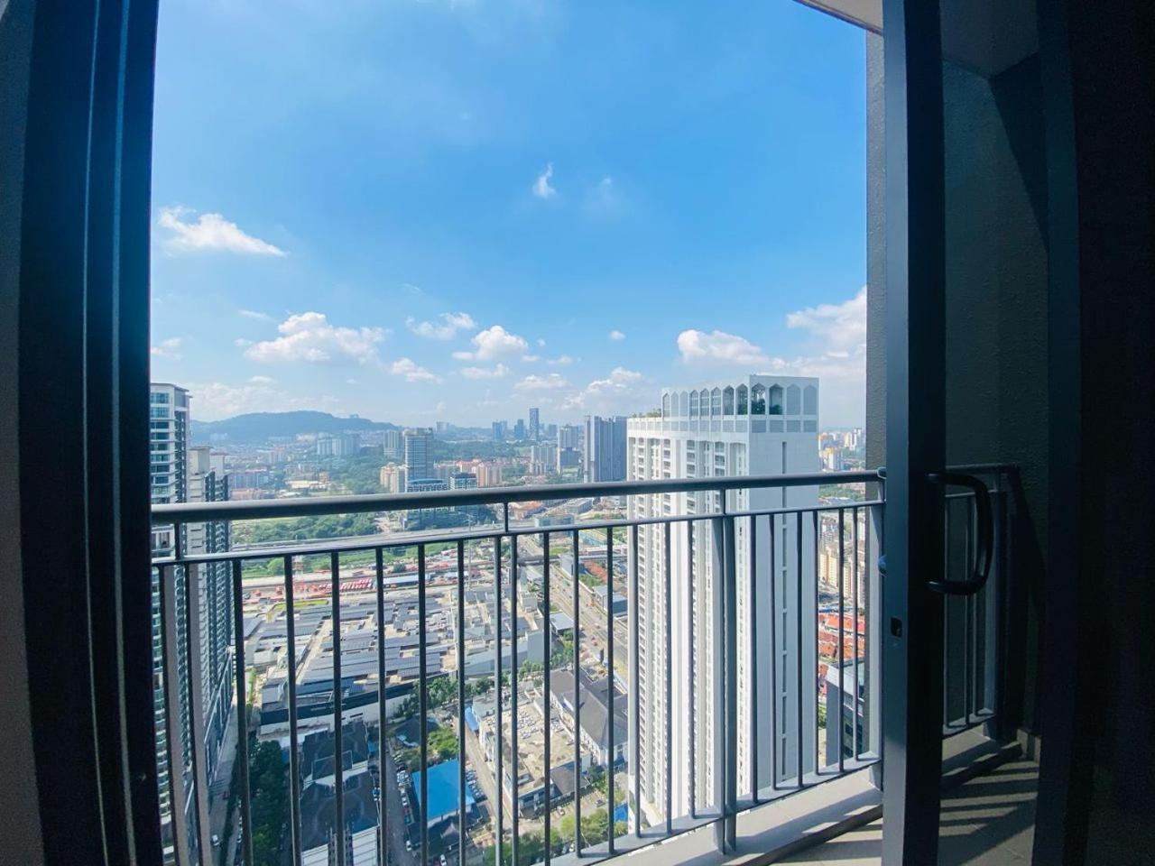 Sunway Velo Kl 2br By Whome Pangsapuri Kuala Lumpur